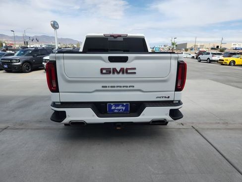 Used 2021 GMC Sierra 1500 AT4 w/ AT4 Premium Package image 7