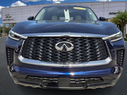 Used 2025 INFINITI QX60 Pure w/ Cargo Package image 3