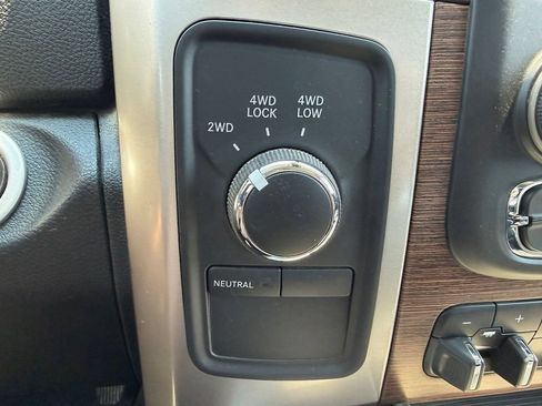 Used 2017 RAM 3500 Laramie w/ Sport Appearance Group AWD/4WD image 14