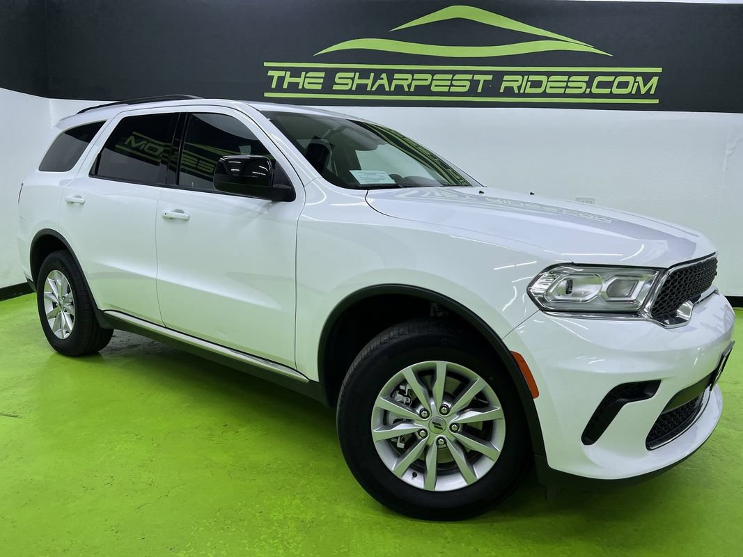 Used 2024 Dodge Durango SXT AWD/4WD image 1