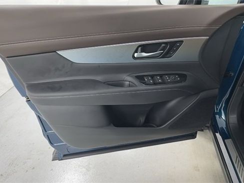 New 2026 Nissan Murano Platinum image 19