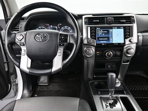 Certified 2024 Toyota 4Runner SR5 Premium w/ Moonroof Package AWD/4WD image 10
