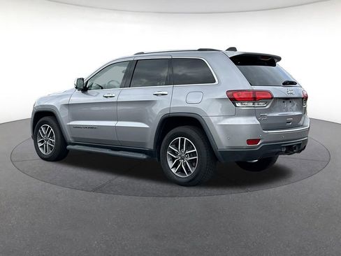 Used 2020 Jeep Grand Cherokee Limited w/ Trailer Tow Group IV image 3