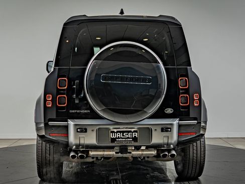 Used 2023 Land Rover Defender 110 Carpathian Edition AWD/4WD image 6