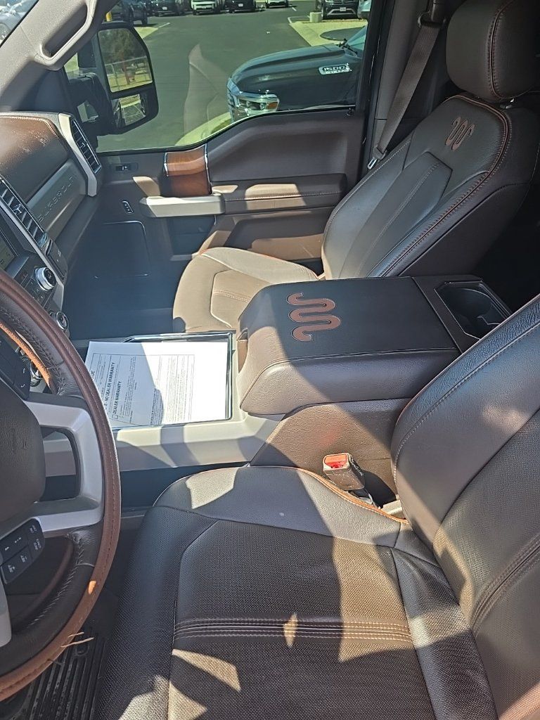 Used 2017 Ford F250 King Ranch w/ King Ranch Ultimate Package AWD/4WD image 10