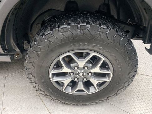 Used 2023 Ford Bronco Badlands AWD/4WD image 10