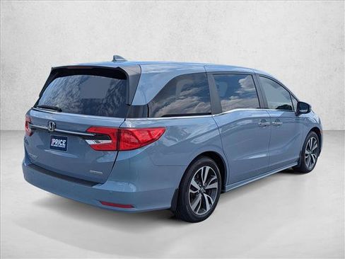 Used 2024 Honda Odyssey Touring image 5