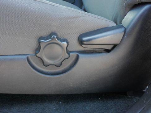 Used 2019 Toyota Tacoma SR5 image 19