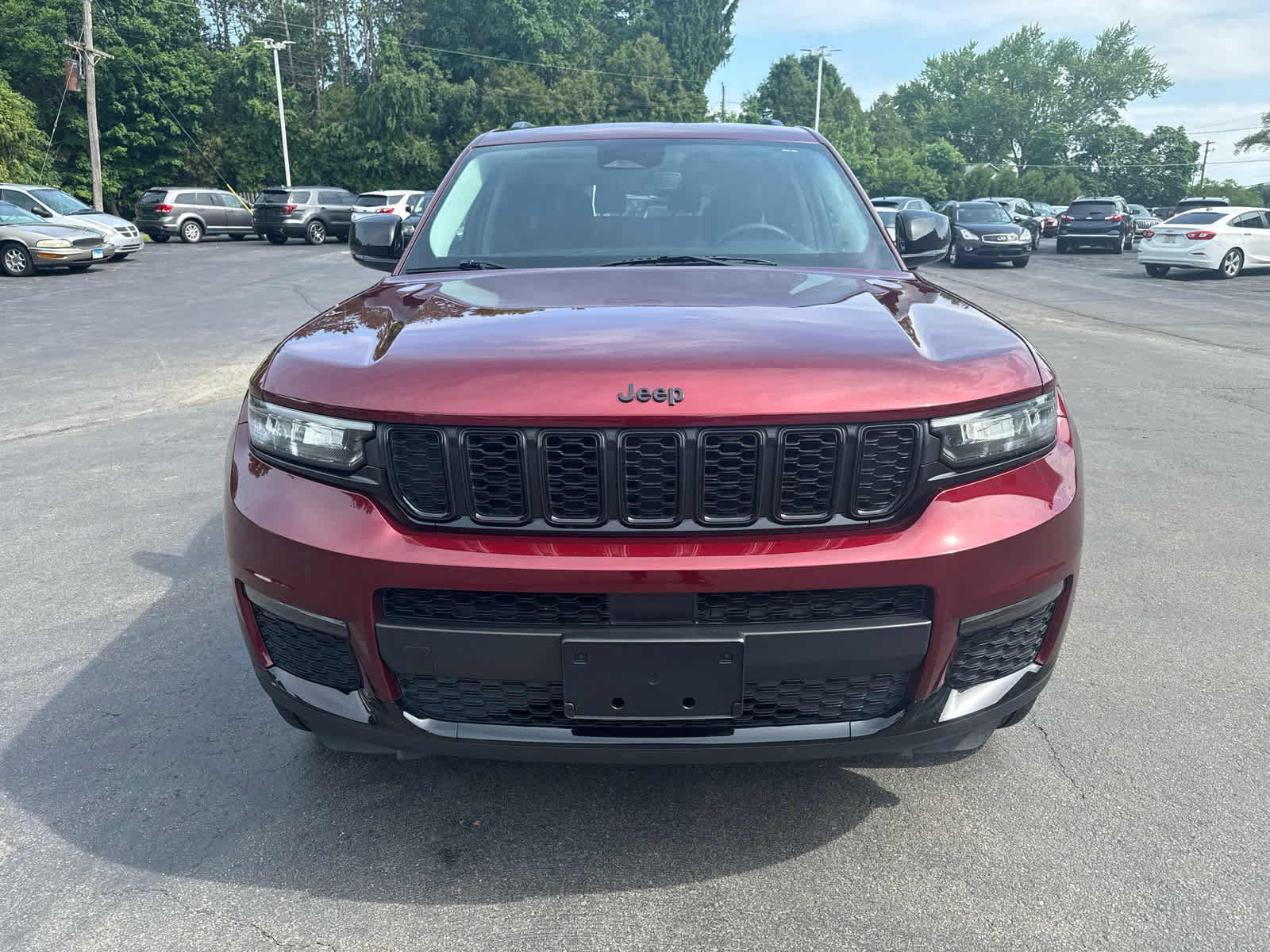 Used 2023 Jeep Grand Cherokee L Limited AWD/4WD image 8