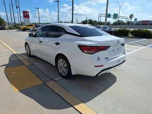 Used 2024 Nissan Sentra S FWD image 3
