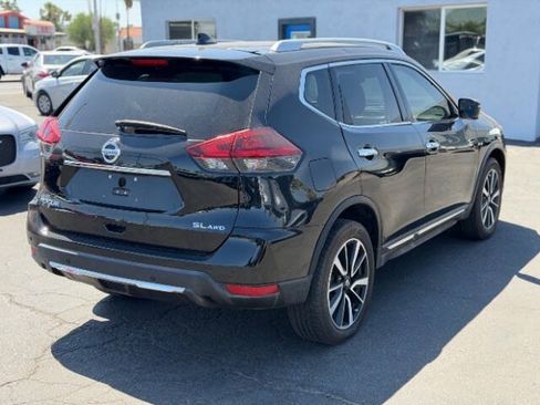 Used 2019 Nissan Rogue SL AWD/4WD image 3