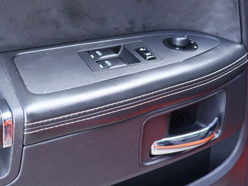 Used 2008 Dodge Challenger SRT8 image 31