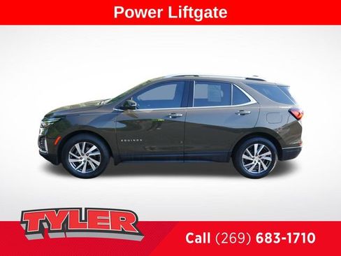 Used 2023 Chevrolet Equinox Premier FWD image 4