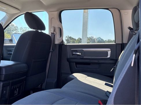 Used 2023 RAM 1500 Classic SLT w/ Trailer & Traction Group AWD/4WD image 18