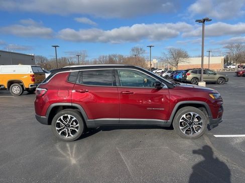 Used 2022 Jeep Compass Limited image 6