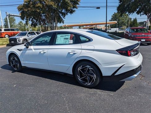 New 2026 Hyundai Sonata SEL image 6