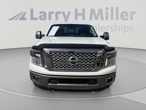 Used 2017 Nissan Titan Platinum Reserve AWD/4WD image 8