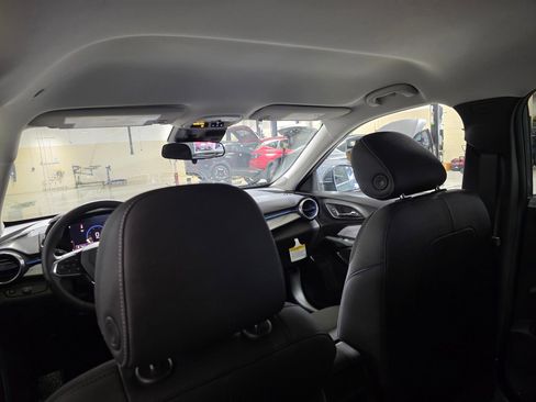 New 2026 Chevrolet Trax LT w/ Driver Confidence Package image 15