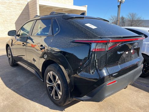 Used 2024 Toyota bZ4X XLE image 10