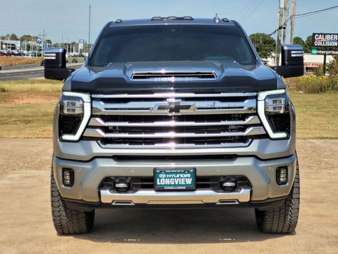 Used 2024 Chevrolet Silverado 3500 High Country w/ Technology Package image 2