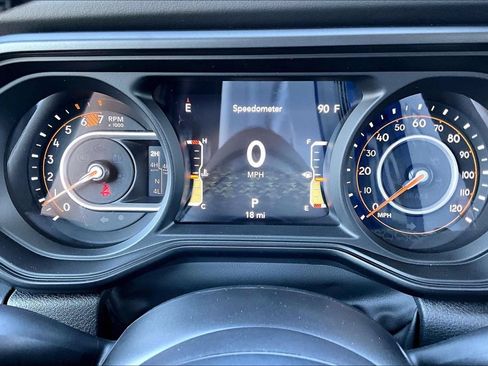 New 2026 Jeep Wrangler Unlimited Rubicon AWD/4WD image 8