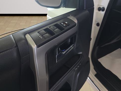 Used 2023 Toyota 4Runner Limited AWD/4WD image 11