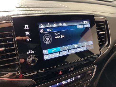 Used 2020 Honda Pilot Black Edition image 34