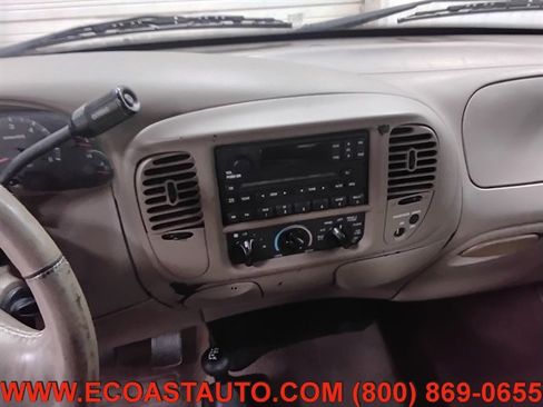 Used 2001 Ford F150 XL image 12