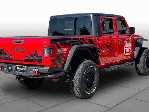 Used 2021 Jeep Gladiator Sport AWD/4WD image 12