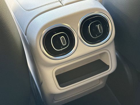 New 2026 Mercedes-Benz GLC 300 image 24