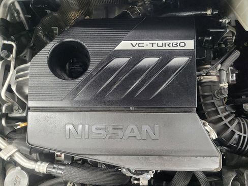 Used 2022 Nissan Rogue SV w/ SV Premium Package image 30