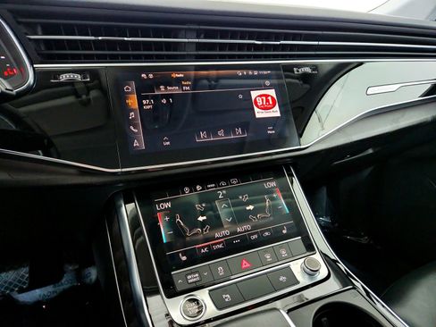 Used 2023 Audi Q7 3.0T Premium w/ Convenience Package image 12
