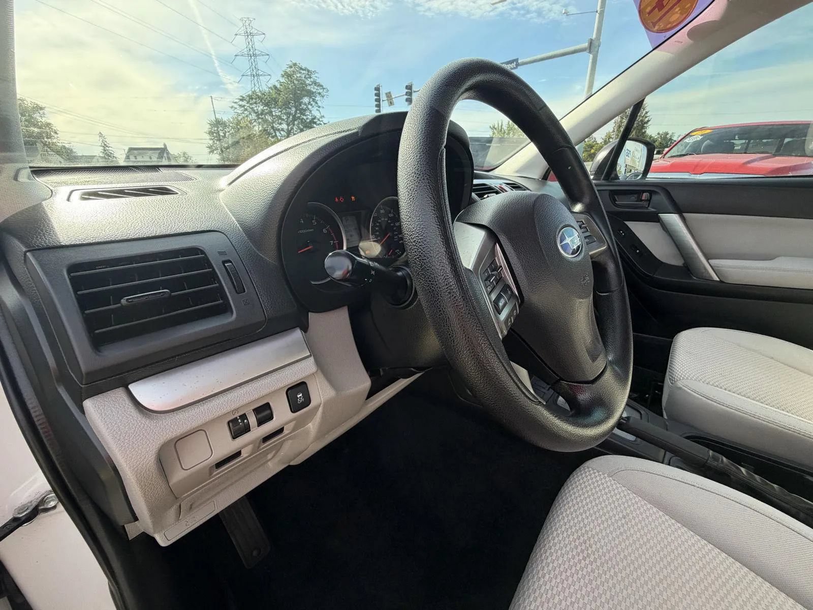 Used 2014 Subaru Forester 2.5i AWD/4WD image 12