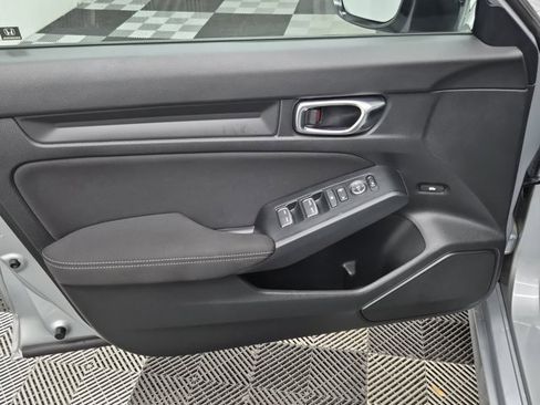 Certified 2025 Honda Civic Sport image 17