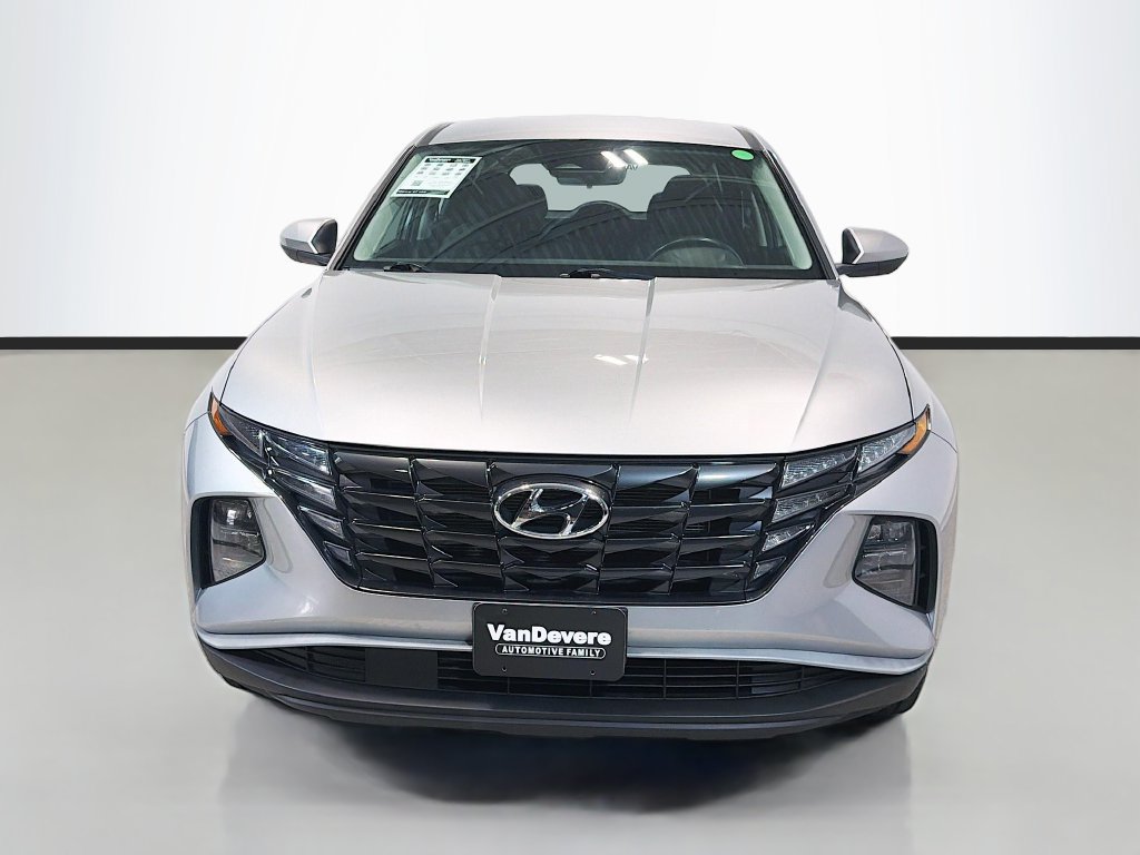 Used 2023 Hyundai Tucson SE AWD/4WD image 2