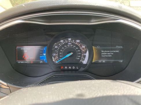 Used 2020 Ford Fusion SE FWD image 7