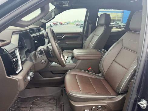 Used 2025 GMC Sierra 1500 Denali w/ Denali Reserve Package image 13