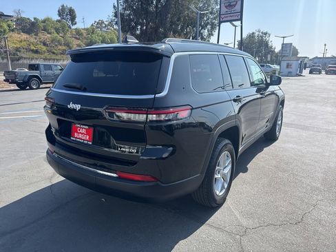 Used 2024 Jeep Grand Cherokee L Laredo w/ Trailer Tow Package image 8