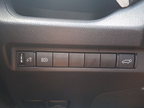 Used 2024 Toyota RAV4 XLE w/ Convenience Package AWD/4WD image 26