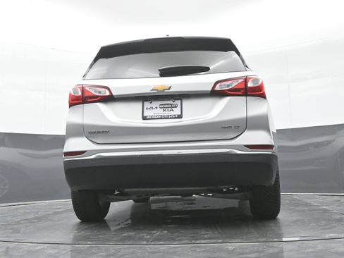 Used 2021 Chevrolet Equinox LT AWD/4WD image 38