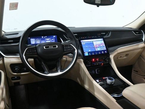 Used 2021 Jeep Grand Cherokee L Limited w/ Trailer Tow Group (B) image 8