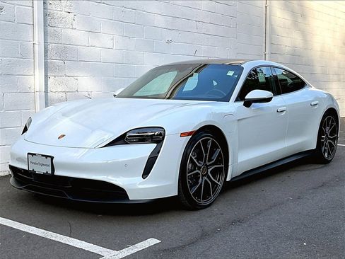Certified 2023 Porsche Taycan image 1