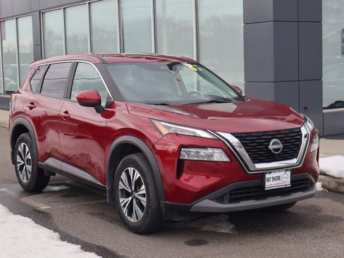 Certified 2023 Nissan Rogue SV image 2