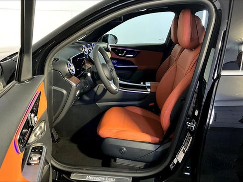 New 2026 Mercedes-Benz GLC 300 4MATIC image 13