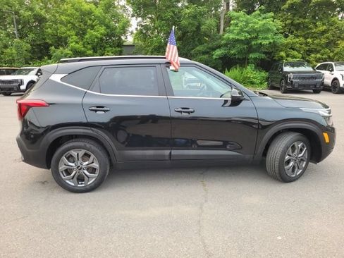 Certified 2024 Kia Seltos S AWD/4WD image 6