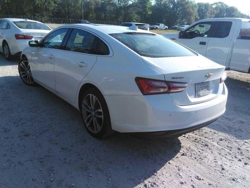 Used 2024 Chevrolet Malibu LT image 2