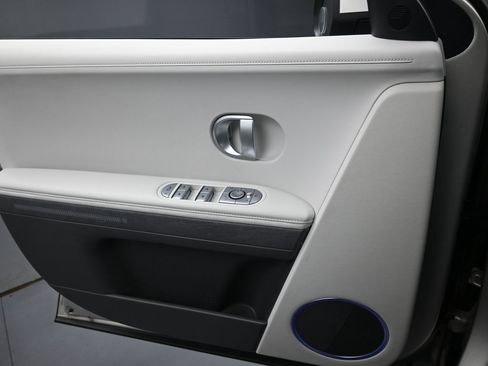 Used 2023 Hyundai Ioniq 5 SEL w/ Cargo Package image 25