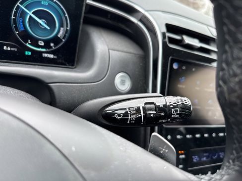 Used 2022 Hyundai Tucson Limited w/ Cargo Package image 34