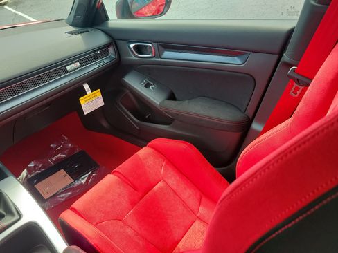 New 2025 Honda Civic Type R image 4