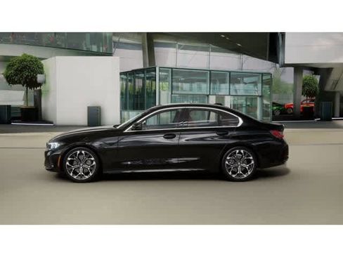 New 2026 BMW 330i xDrive Sedan w/ Convenience Package AWD/4WD image 4